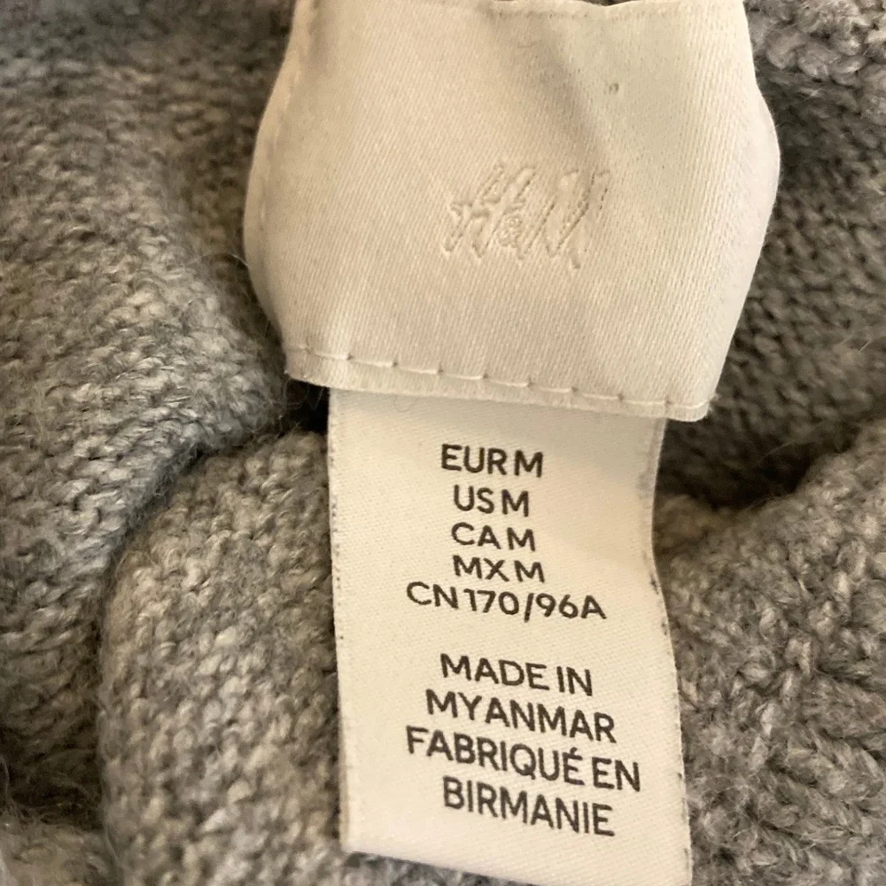 h&m pearl beaded collar pullover heather grey sweater - Picture 4 of 7